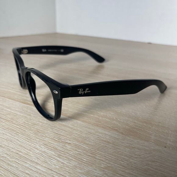 Ray-Ban RB2132 New Wayfarer 901 Sunglasses Black FRAME ONLY 55-18 Italy - Picture 3 of 9